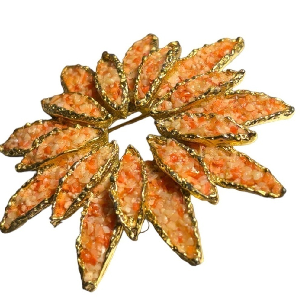 Large Coral and Gold Brooch / Pendant 10 karat gold plated - Picture 5 of 7